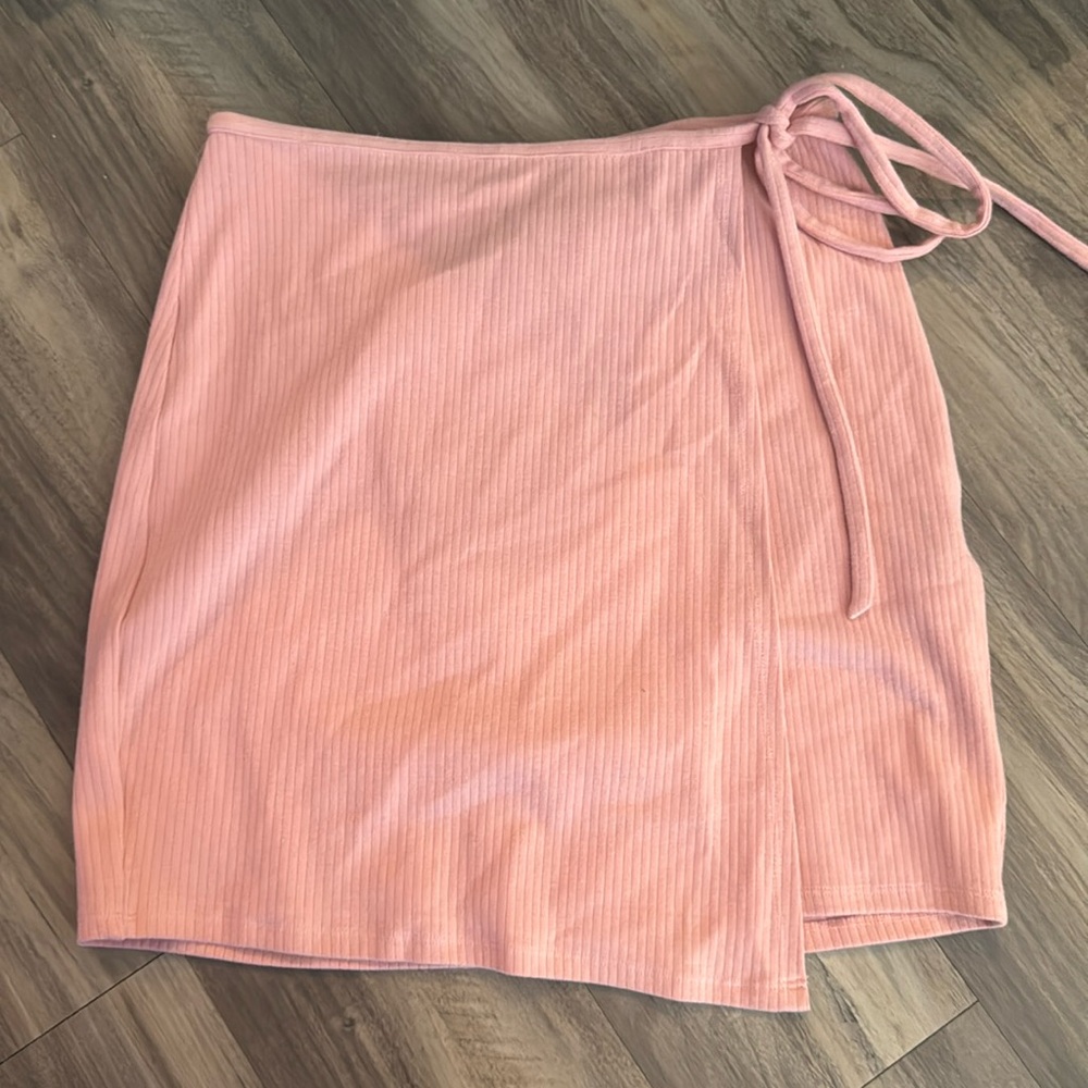 Privacy Please Pink Tie Skirt NWT